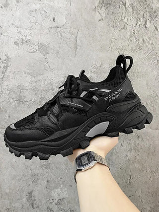 Urbane sneaker