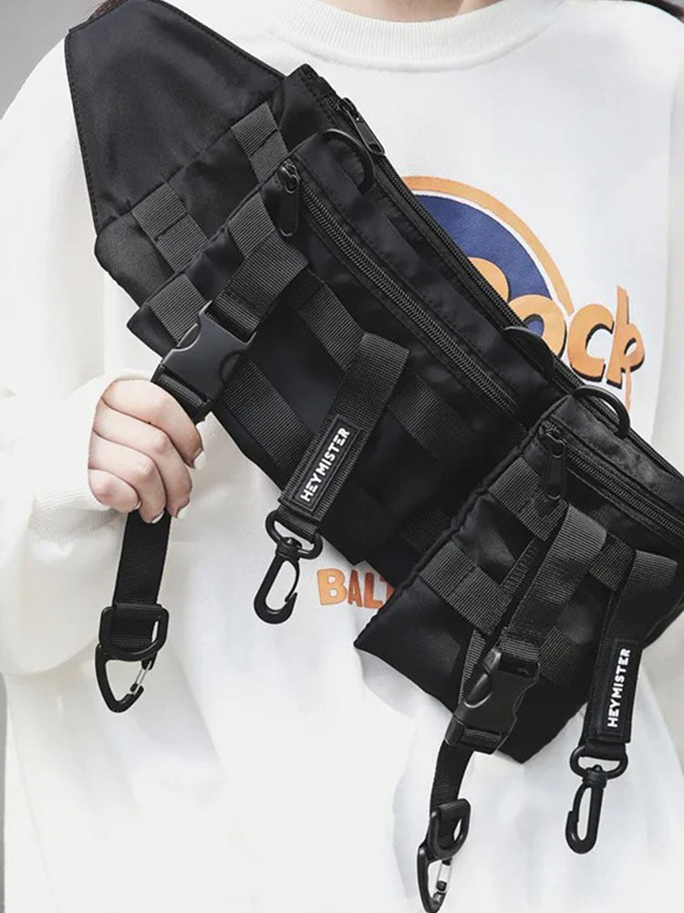 Chest rig techwear