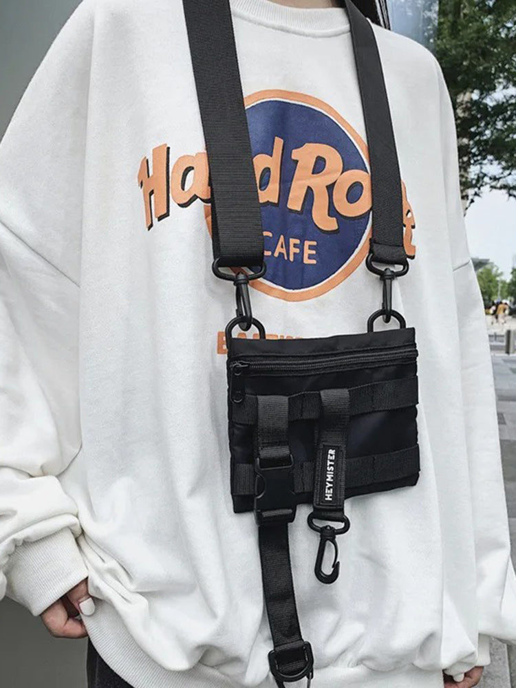 Chest rig techwear