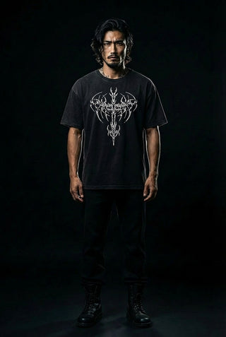 Schwarze T-Shirt mit N-Print