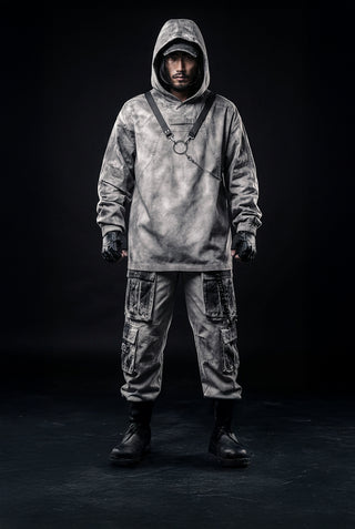 Weißer Kapuzenpullover