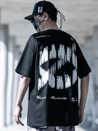 Schwarzes Techwear-Shirt