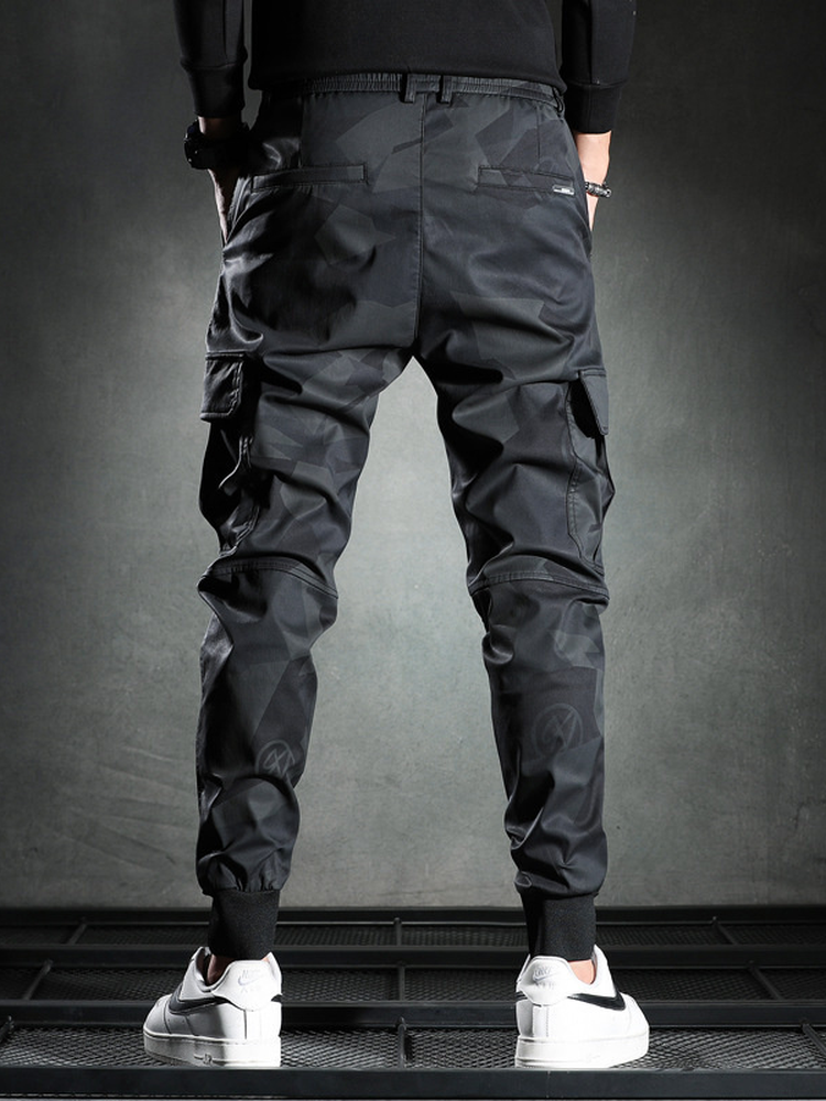 pantalon-camouflage-techwear