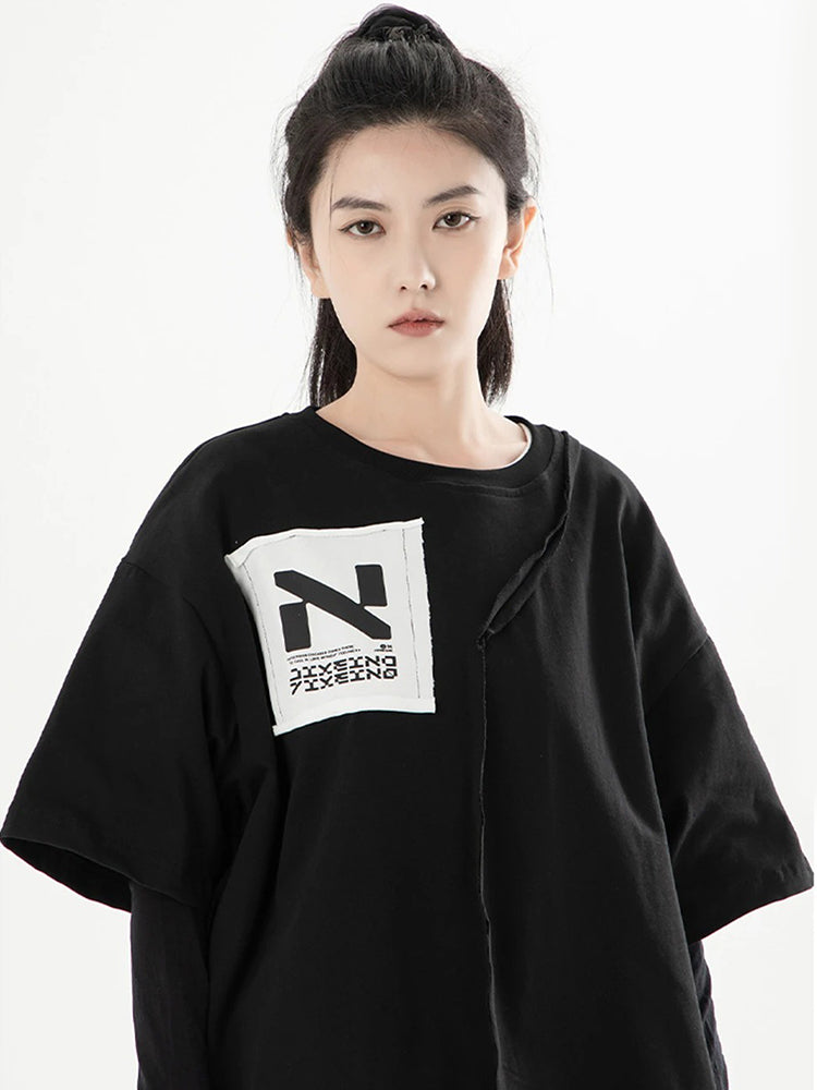 Schwarze T-Shirt mit N-Print