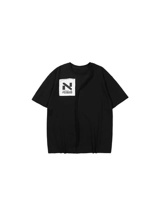 Schwarze T-Shirt mit N-Print